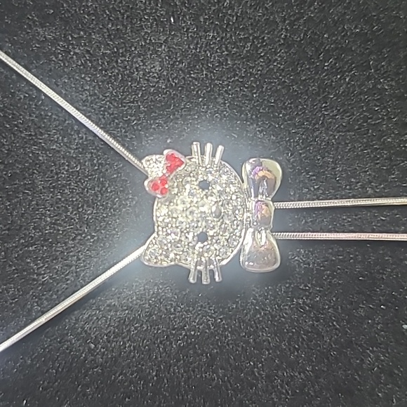 Hello Kitty Rhinestone Lariet Necklace - Picture 5 of 6